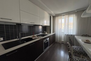 Дизайнерська квартира на Таїрова